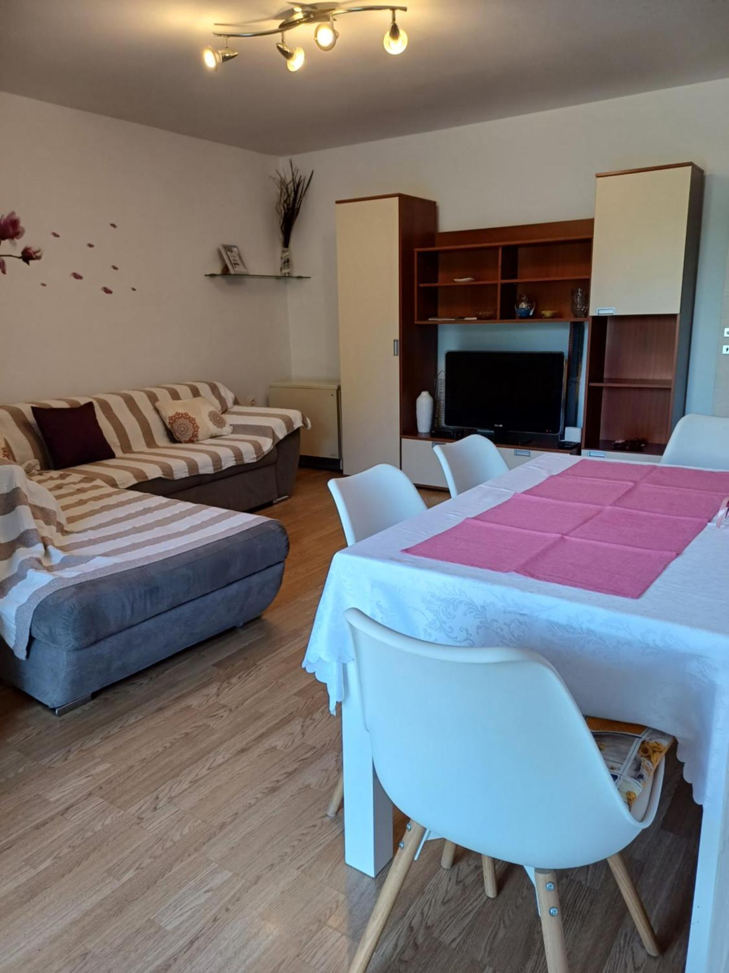 Apartments Lana プーラ エクステリア 写真